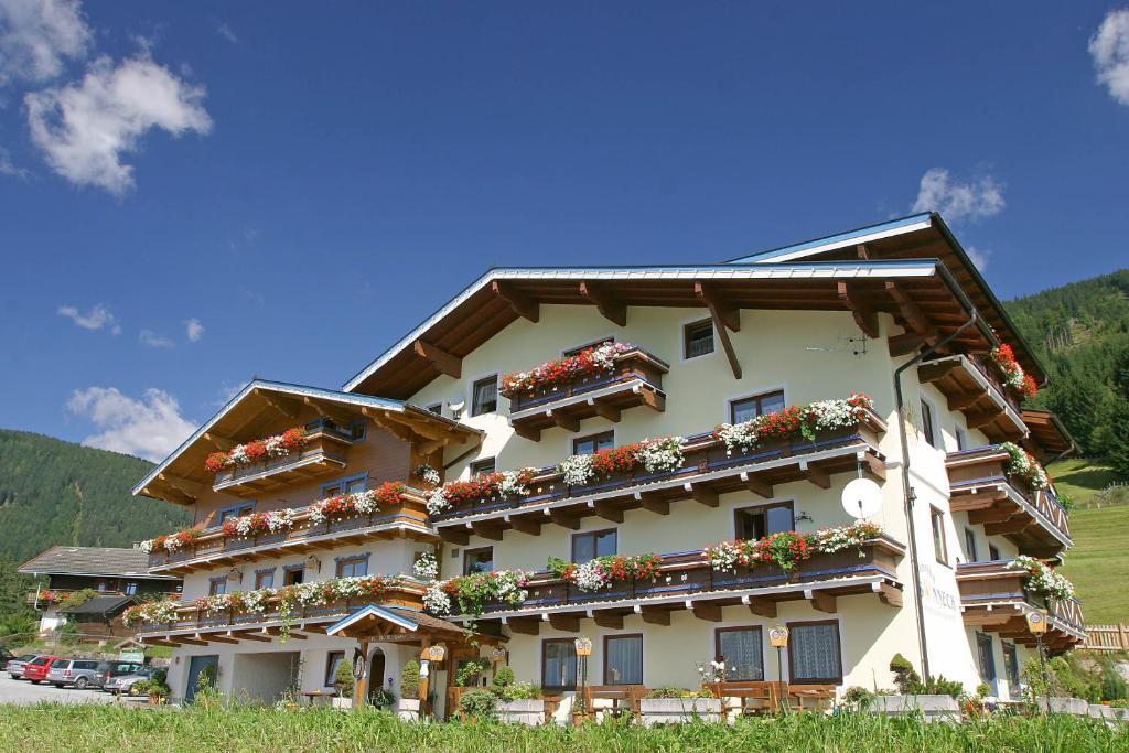 Pension Sonneck Neukirchen am Grossvenediger Exterior foto