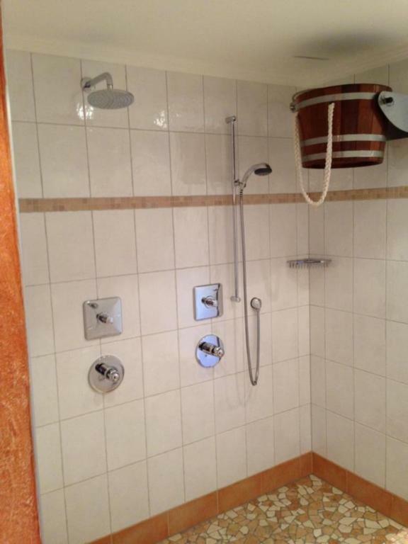 Pension Sonneck Neukirchen am Grossvenediger Exterior foto